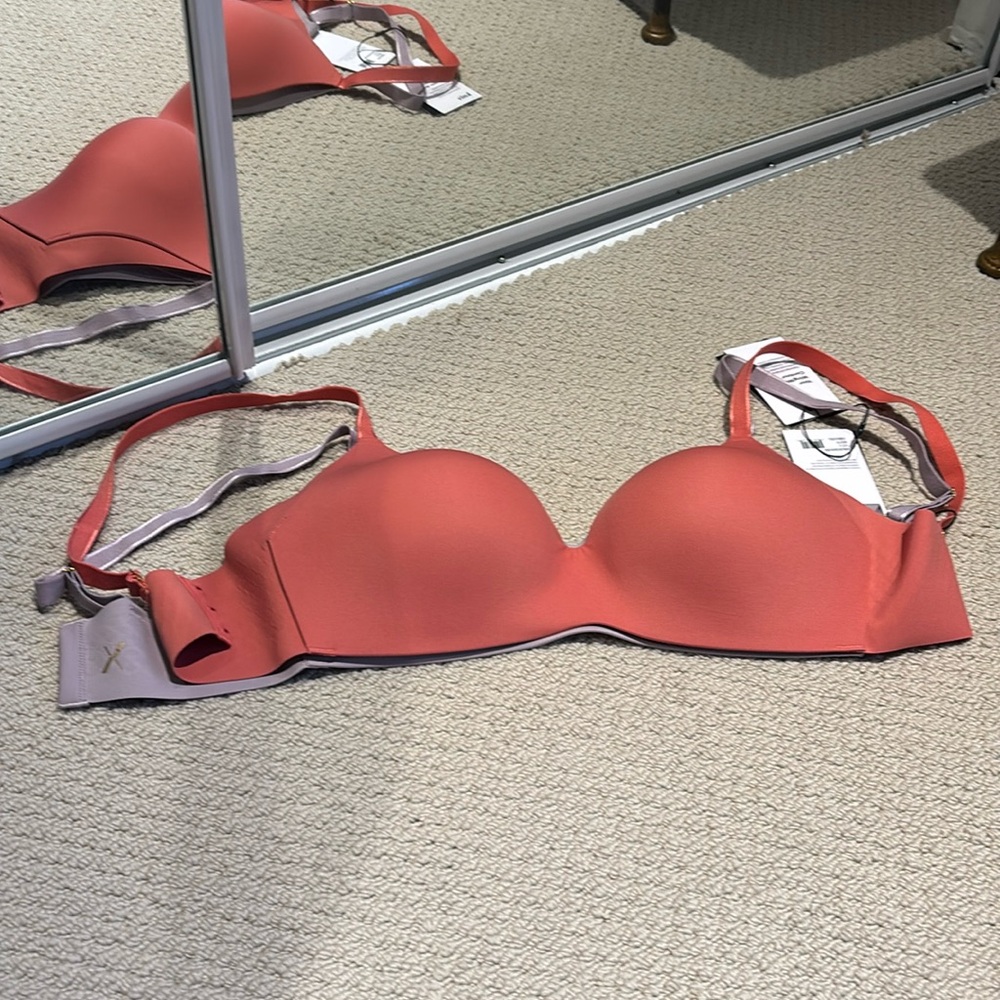 Knix Wingwoman contour bra, sz6